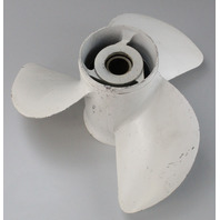 6E5-45945-01-00 Yamaha 1984 & UP RH 13-1/4 x 17 Propeller 50 60 70 75 80 + HP