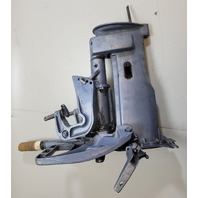 385689 317664 Johnson Evinrude 1976 Full Mid W/ Tiller Arm 1976 25 HP ONLY