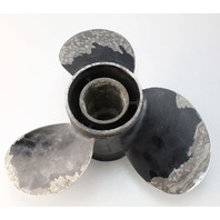 QA2034X Quicksilver Black Diamond ALUM RH 13-3/4 X 15 Propeller 40-150 HP