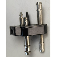 398229 Johnson Evinrude 1993-1998 Fuel Connector 35 40 50 60 65 70 75 HP
