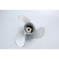 Johnson Evinrude 9-1/2 X 10 Propeller 1995 1996 1997 - 2005 RH 8 & 9.9 & 15 HP
