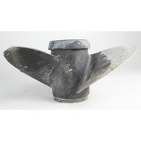 6 MTH HUB WTY 391199 Johnson Evinrude 1968 & UP RH 13 1/4 X 17 Propeller 40 + HP