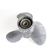 2411-133-17 Solas OMC RH 13-3/4 x 13 Propeller 40 45 50 55 + HP 6 MTH HUB WTY