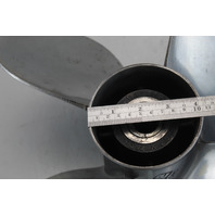 6 MTH HUB WTY 175738 Johnson Evinrude Renegade 13-1/2 x 25 RH Propeller 90 + HP