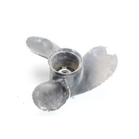 48-86962A4 Mercury 1963-1981 10 x 9 RH Propeller 3 Blade 20 HP 6 MTH HUB WTY