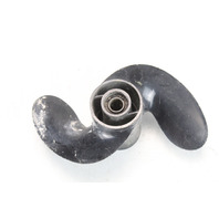 6 MTH HUB WTY 48-47940A1 Mercury 8-1/4 X 6 RH Propeller 4.0 HP
