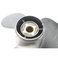 765182 Johnson Evinrude 1975-05 RH 13-1/2 x 15 Propeller 40 45 50 55 60 65 75 HP