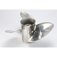 58700-93L10-000  Suzuki 1986 & UP SST RH 3 X 16 x 18.5 R Propeller 150 175  + HP