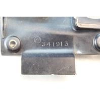 341913 350040 Johnson Evinrude 1997-2006 Cable Entry Cover 75 90 100 115 + HP
