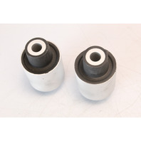 8137711 Mercury 1994-2010 Set of 2 Lower Rubber Mount  200 225 250 HP V6