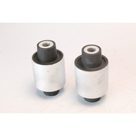 8137711 Mercury 1994-2010 Set of 2 Lower Rubber Mount  200 225 250 HP V6
