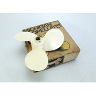 ✨NEW✨OLD STOCK Michigan Wheel 10 1/2 x 7 RH Propeller 6 MONTH HUB WARRANTY