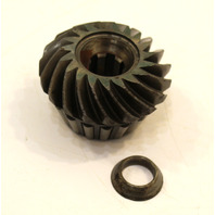 Johnson Evinrude OMC Upper Sterndrive Pinion Gear & Bearing 19 TEETH 6 SPLINES