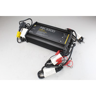 Minn Kota MK330D Battery Charger 3 Bank 10 Amp NEW OLD STOCK