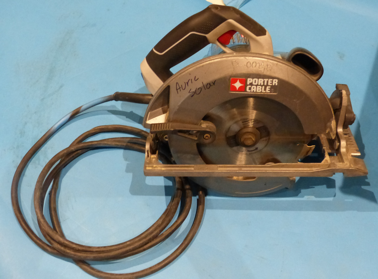 PORTER CABLE PC15TCSM 7 1/4" CORDED CIRCULAR SAW MDG Sales, LLC