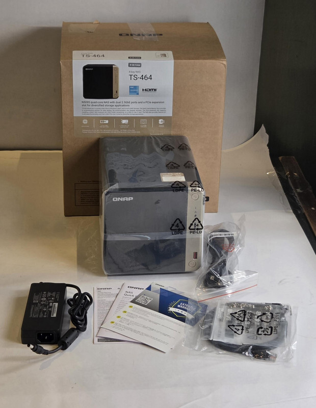 QNAP TS-464 8G 4-BAY NAS DISKLESS STORAGE SYSTEM WITH DUAL 2.5GBE PORTS