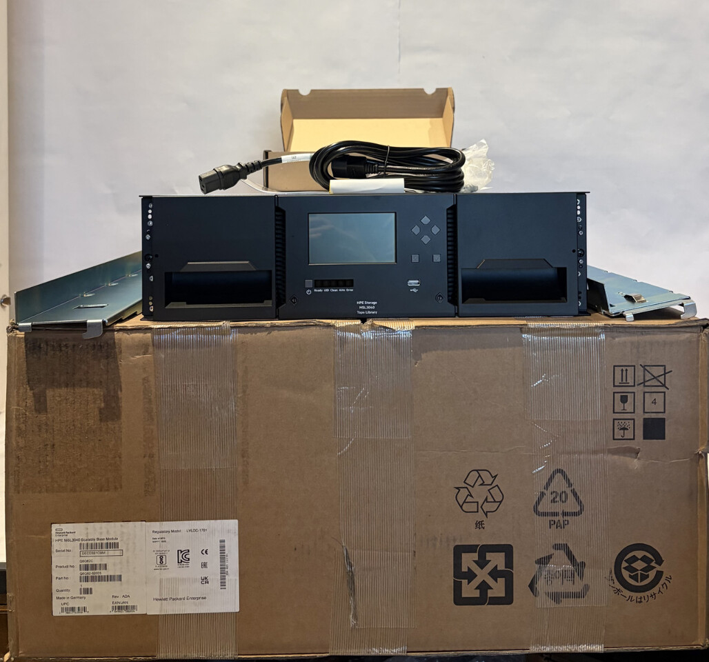 HPE EVERSTORE MSL 3040 TAPE LIBRARY STORAGE AUTO LOADER Q6Q62C