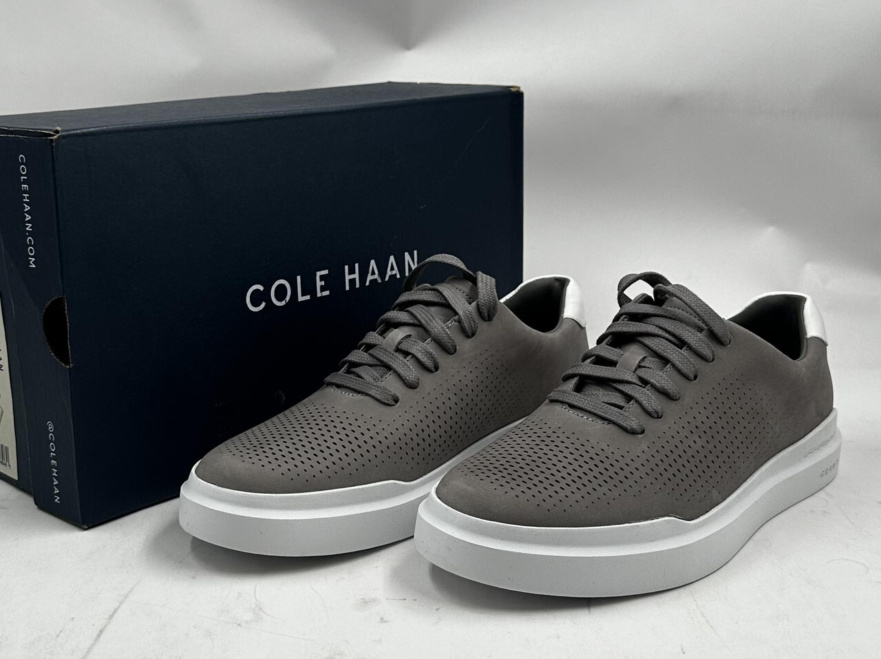 COLE HAAN MENS C31220 OPTIC WHITE GRAND PRO RALLY LASER CUT SNEAKERS SZ 8 41