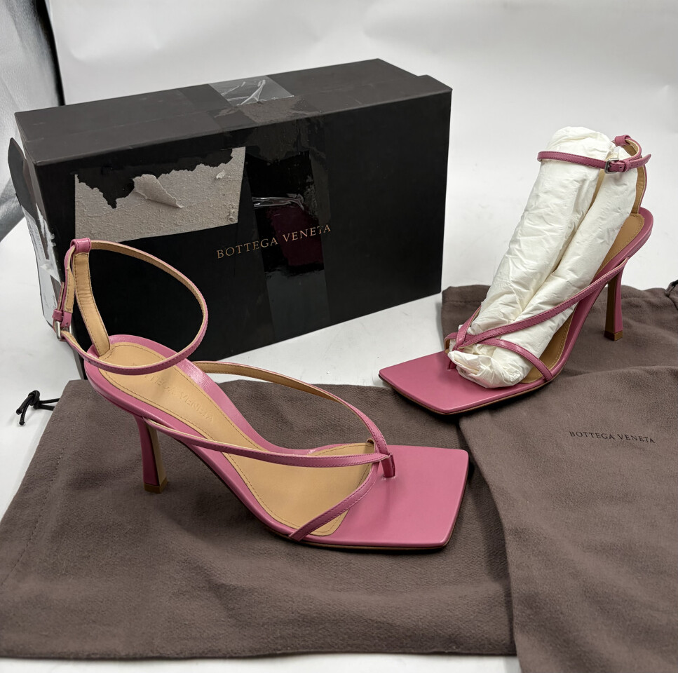 BOTTEGA VENETA SANDAL PELLE S. GOMMA KID LIPSTICK IN PINK EURO SZ 38 US 7.5