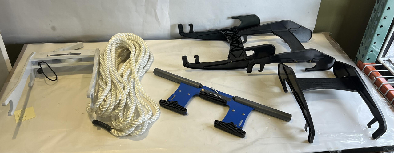 SOLMETRIC MODULE LIFT PULLEY SYSTEM PV SYSTEM TRANSPORTER