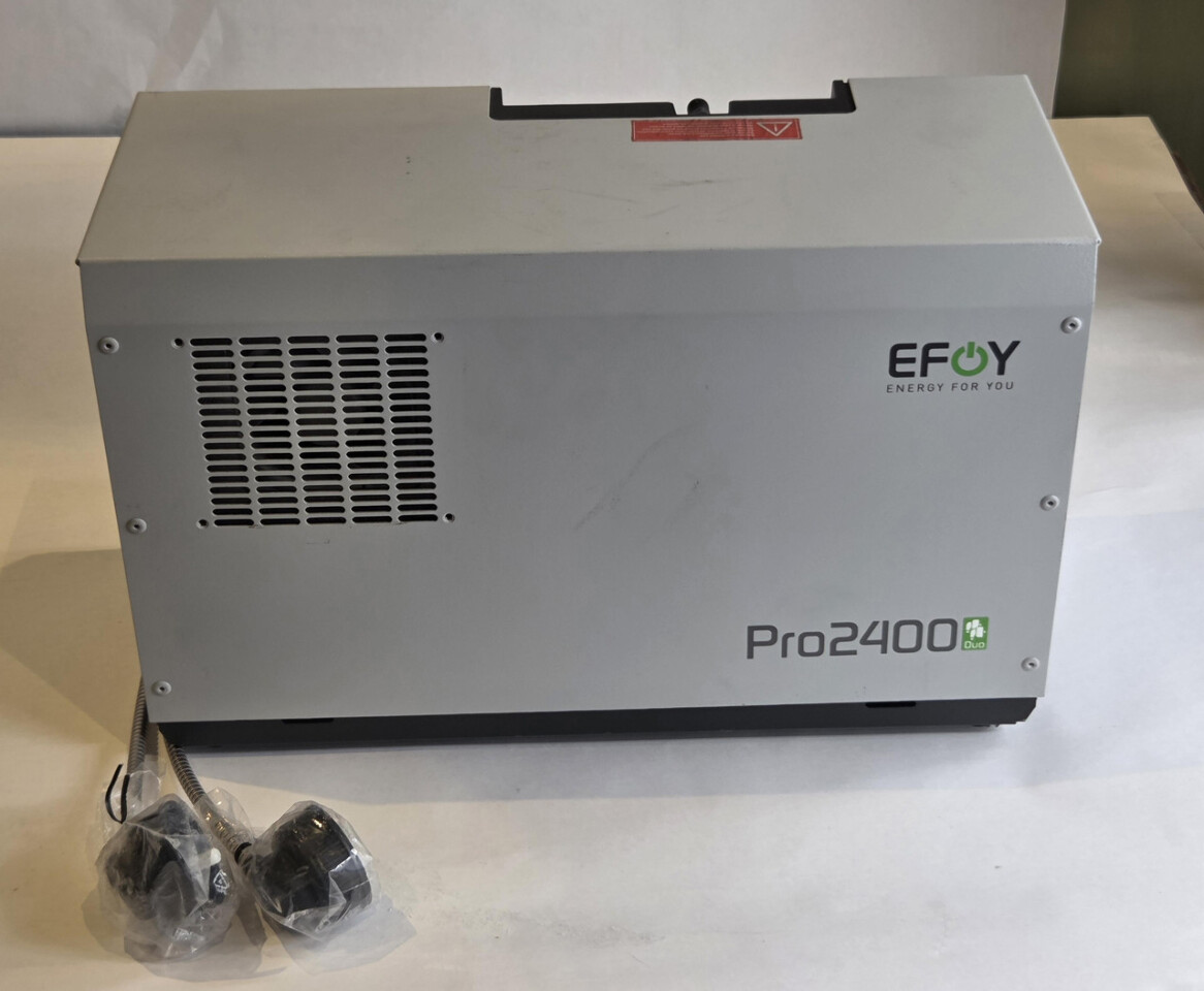 EFOY PRO SERIES PRO 2400 DUO 12V/24V DIRECT METHANOL FUEL CELL 110W GREY