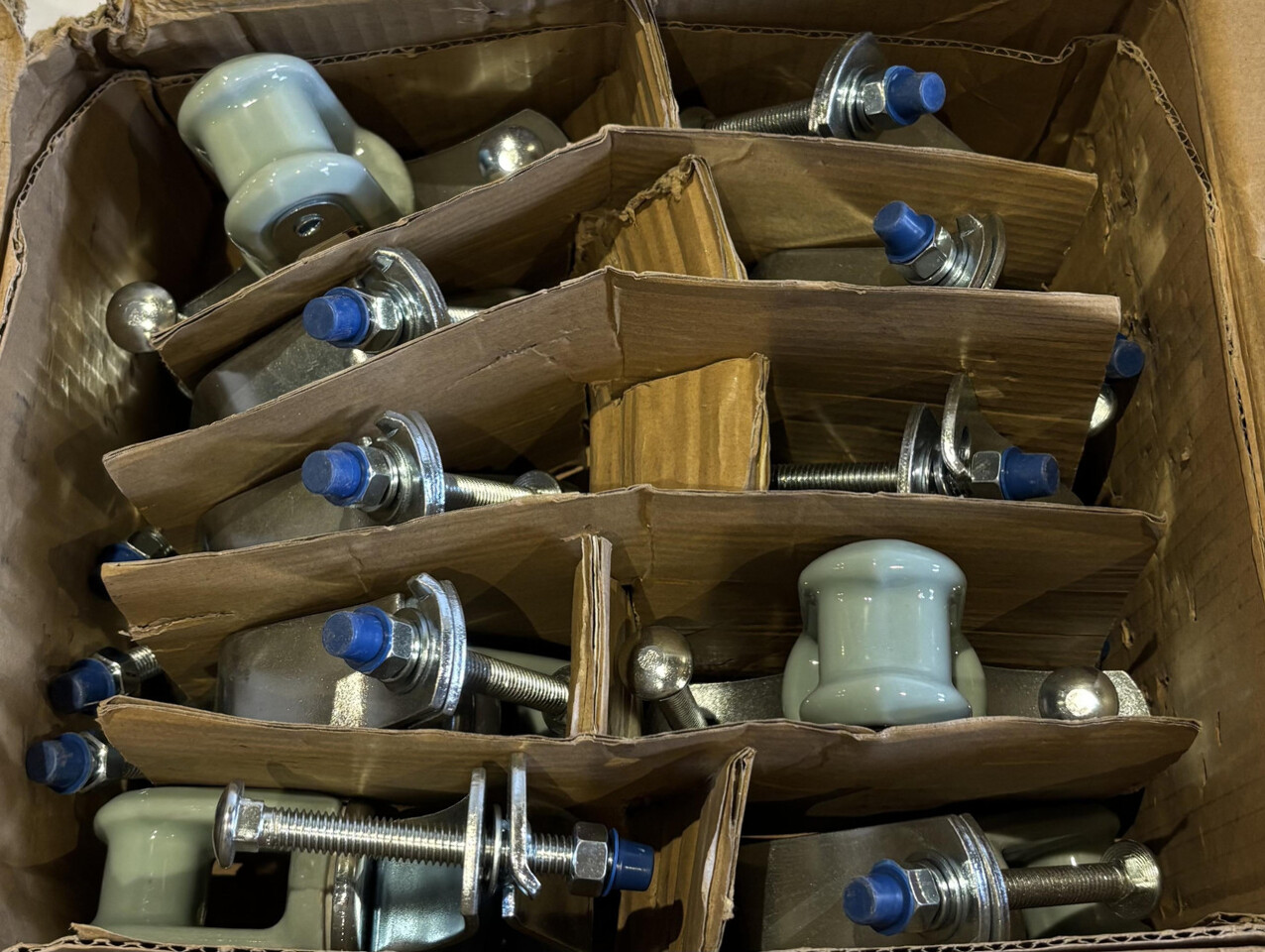 LOT OF 10 HALEX S155 60525 HEAVY-DUTY PORCELAIN WIRE HOLDER FOR SERVICE ENTRANCE