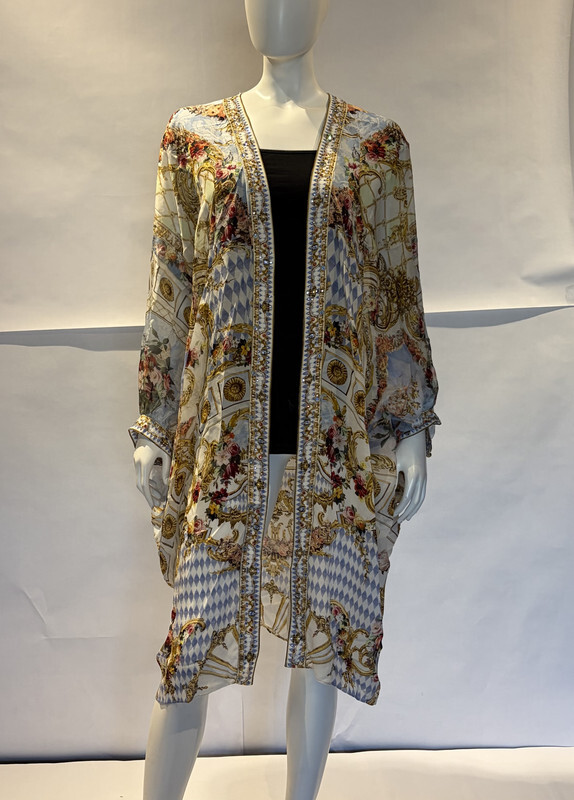 CAMILLA THRONE GAMES DRAMATIC SLEEVE COCOON LAYER ONE SIZE RRP $925.00 LAYA102