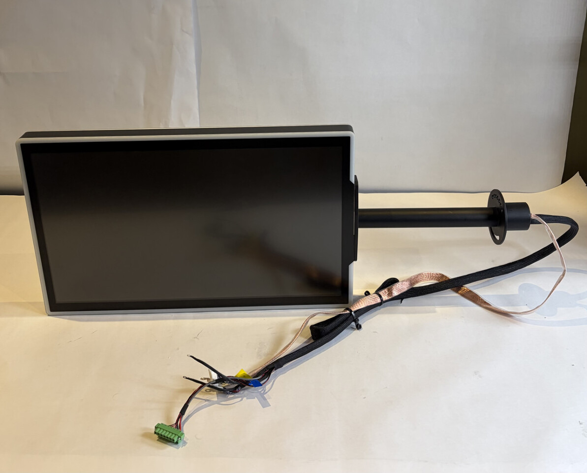 DUAL SIDED 24" VERTICAL DISPLAY SCREEN MONITOR CASINO GAMING EQUIPMENT