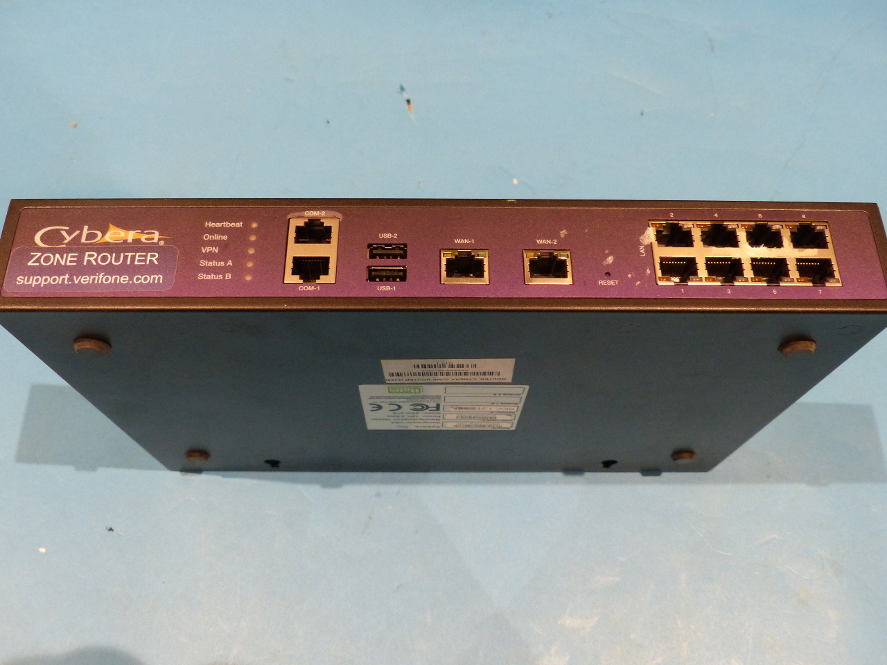 CYBERA P03909001NA SCA315 8 PORT DUAL ZONE GIGABIT ROUTER MDG