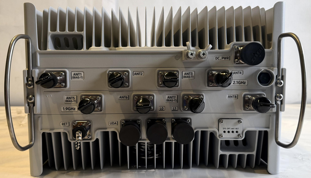 SAMSUNG RRU RF4439D-25A HIGH POWER RADIO FREQUENCY AMPLIFIER TRANSMITTER