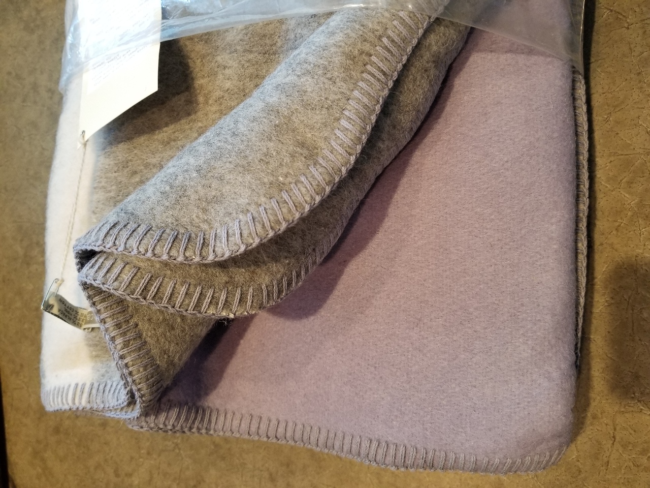 ALICIA ADAMS ALPACA FIELD BLANKET LAVENDER/GREY/IVORY AH522 641201 MDG Sales, LLC