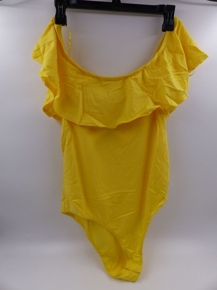 AMBIANCE 69722XL PLUS SIZE YELLOW OFF THE SHOULDER BODYSUIT WOMENS SIZE 1X MDG Sales, LLC
