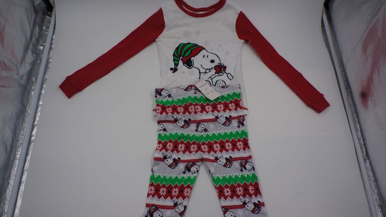 PEANUTS CHRISTMAS SNOOPY TODDLER PAJAMAS RED/GREEN/WHITE 4T | MDG Sales