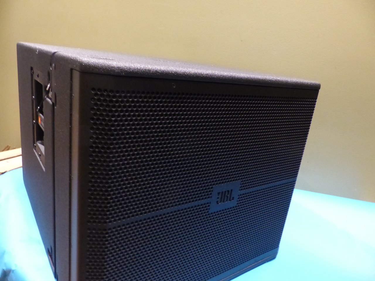 JBL VRX918S 18" HIGH POWER SUBWOOFER MDG Sales, LLC