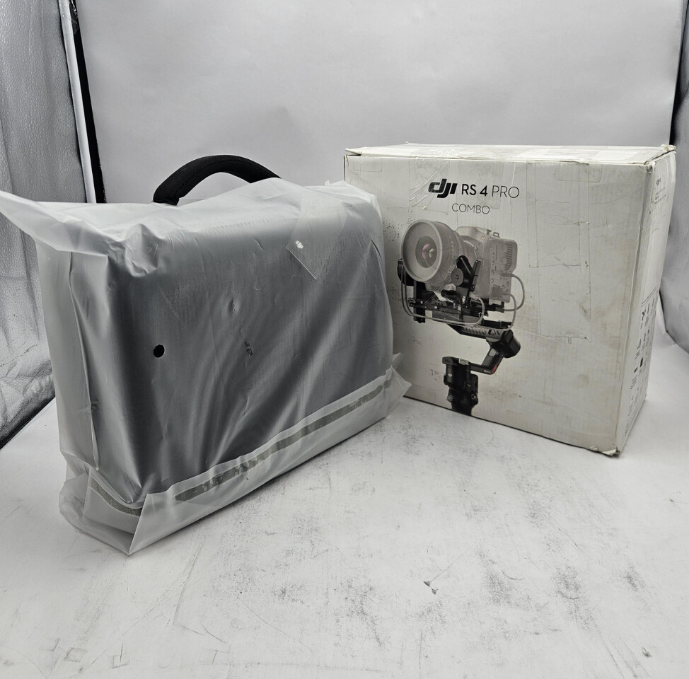 DJI RS4005 RS 4 PRO COMBO 3-AXIS GIMBAL STABILIZER CAMERAS DSLR & CINEMA CAMERA