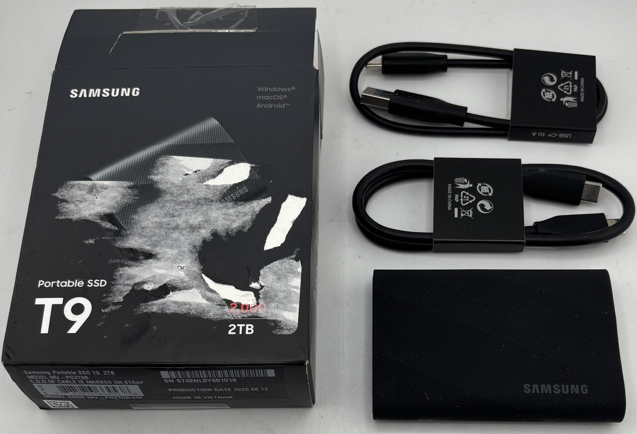 SAMSUNG MU-PG2T0B EXTERNAL 2TB T9 USB-C 3.2 PORTABLE SOLID STATE DRIVE SSD