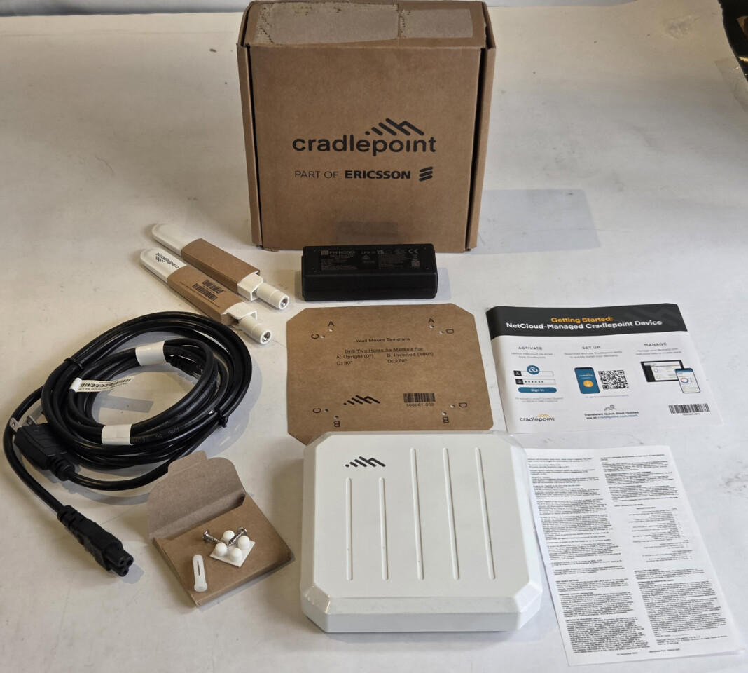 CRADLEPOINT S5A033A L950 SERIES LTE ADAPTER WITH POE INJECTOR