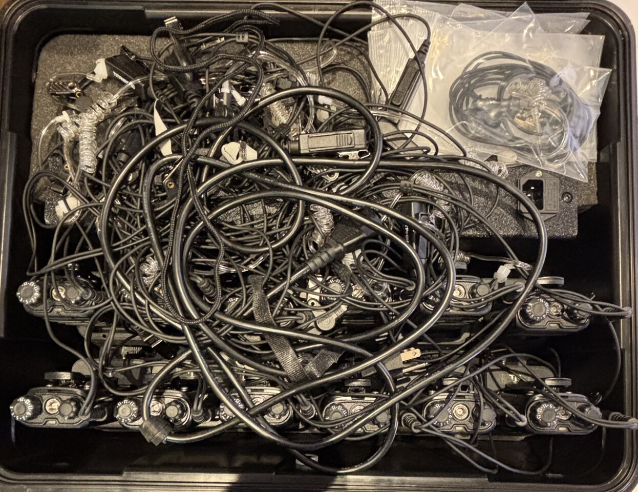 QTY 12 TITAN RADIO TR4XI U1 TR4X0-00000000-N0200I-U1-0-K ANALOG TWO WAY RADIO