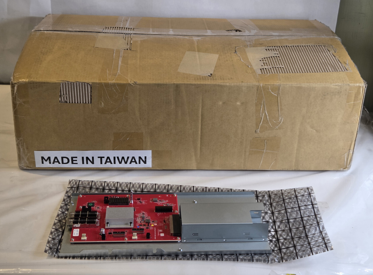 FORTINET P33670-01 NP8 TEST FIXTURE CARD BOARD WITH RETIMER CIRCUIT
