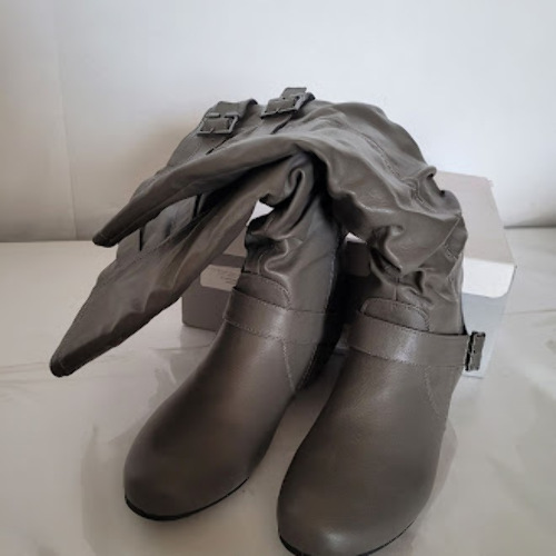 JG XWC-TIFFANY GREY WOMENS US SIZE 10  BOOTS