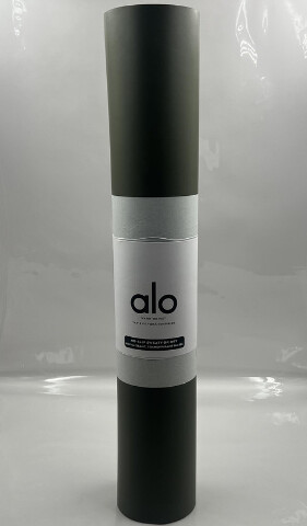 ALO YOGA NO-SLIP SWEATY OR DRY WARRIOR MAT IN JUNGLE GREEN W7192R