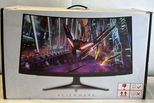 ALIENWARE GAME-AW3225QF PREMIER 32" HIGH-END CURVED GAMING MONITOR 4K UHD