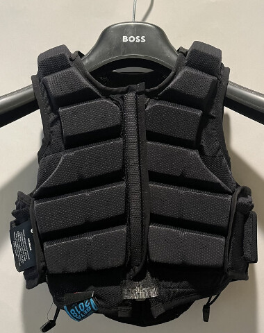 RACESAFE MOTION3 BLACK X-SMALL REGULAR YOUNG RIDER BODY PROTECTIVE VEST