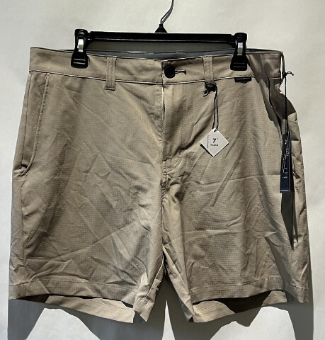 TRAVIS MATHEW MEN WANDERLUST GOLF SHORT 7 INCH A41384 KHAKI SIZE 34 NWT
