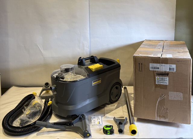 KARCHER PUZZI 10/1 1.100-133.0 COMMERCIAL CARPET CLEANER 2.6 GALLON TANK