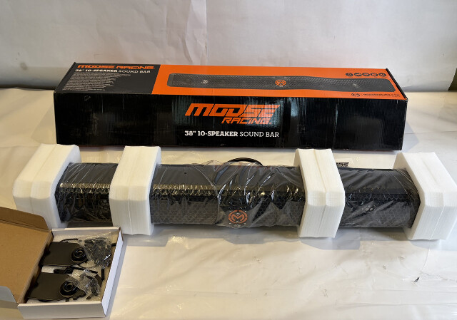 MOOSE RACING OFFROAD 38" 10 SPEAKER SOUND BAR BLUETOOTH AND AUX