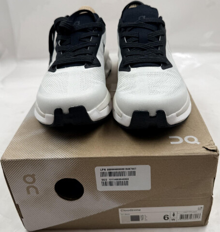 ON CLOUD CLOUDZONE 3WF10071926 ICE/BLACK WOMENS SIZE 6 EU 37 ATHLETIC SHOES