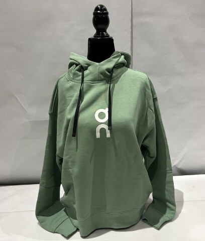 ON CLOUD 1WE10042522 ON RUNNING CLUB HOODIE IN FERN SIZE M MEDIUM WOMEN