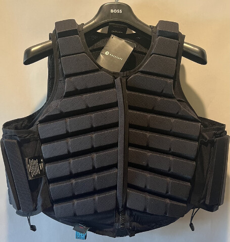 RACESAFE MOTION3 ADULT XL TALL/LONG BLACK BODY PROTECTION VEST M3AXLTLONGBLACK