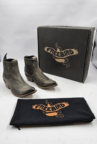 FREEBIRD MAEVE WOMEN'S BLACK DISTRESSED BOOTIES BOOTS US 6 UK 4 LEATHER